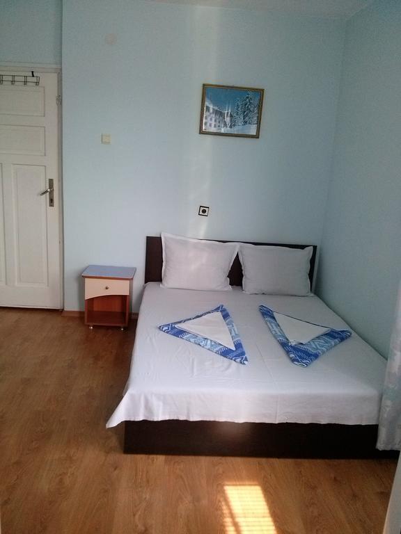 Dobrevi Guest House Sozopol Exterior photo