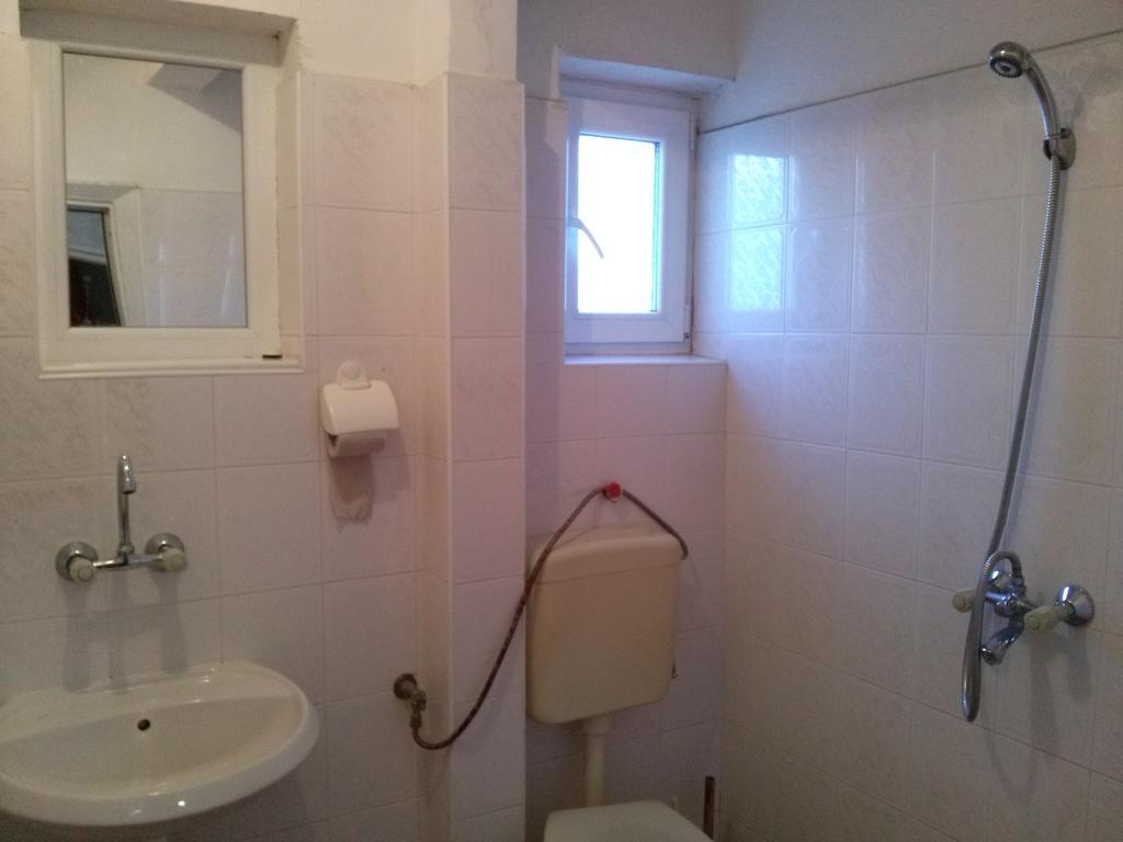 Dobrevi Guest House Sozopol Exterior photo